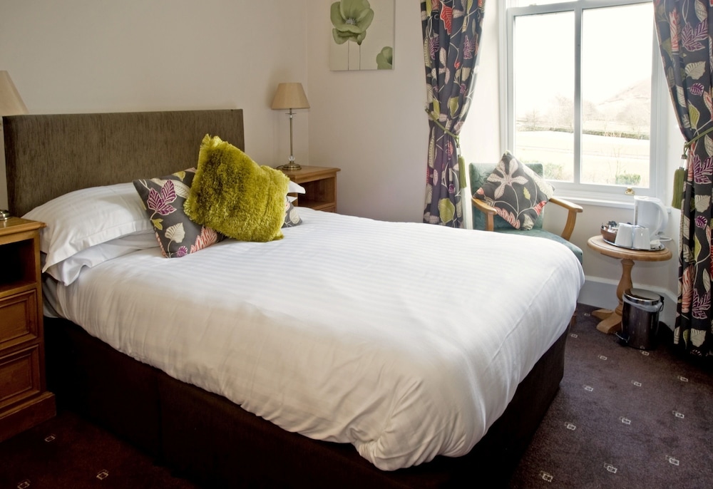 New Dungeon Ghyll Hotel 3/31