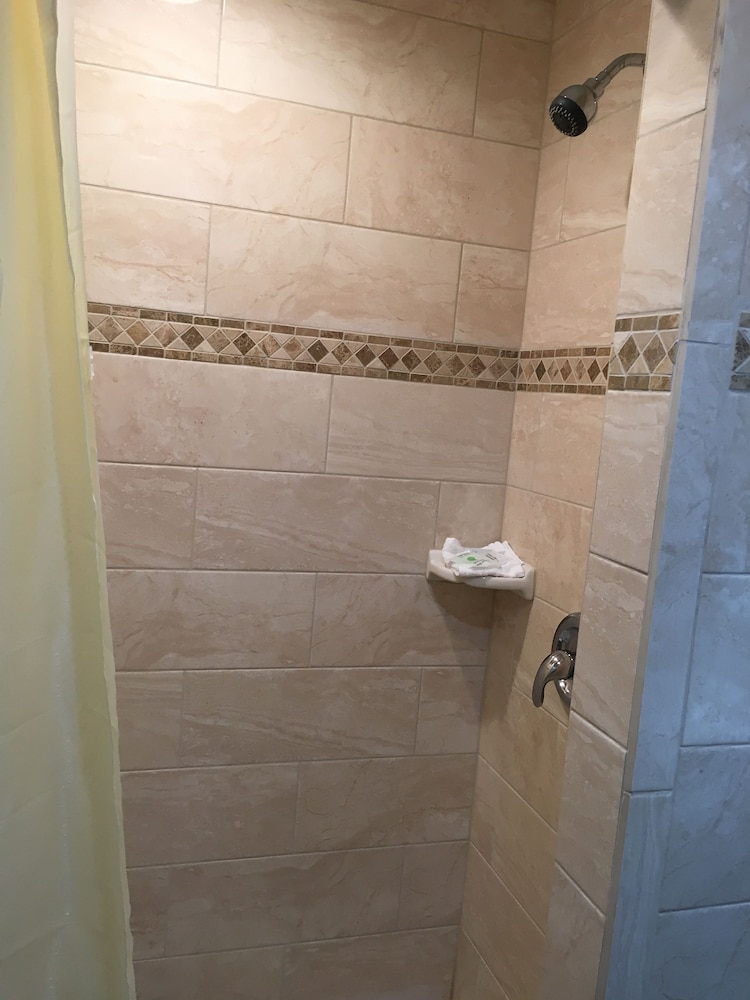 Eldorado Motor Inn 29/40
