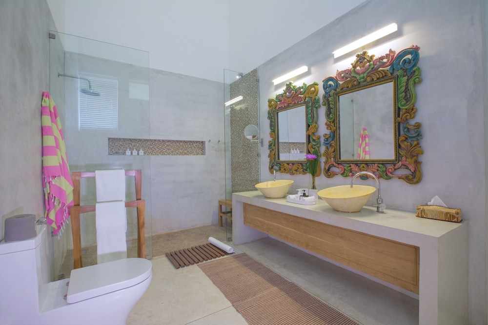Sri Sharavi Beach Villas and Spa 22/63