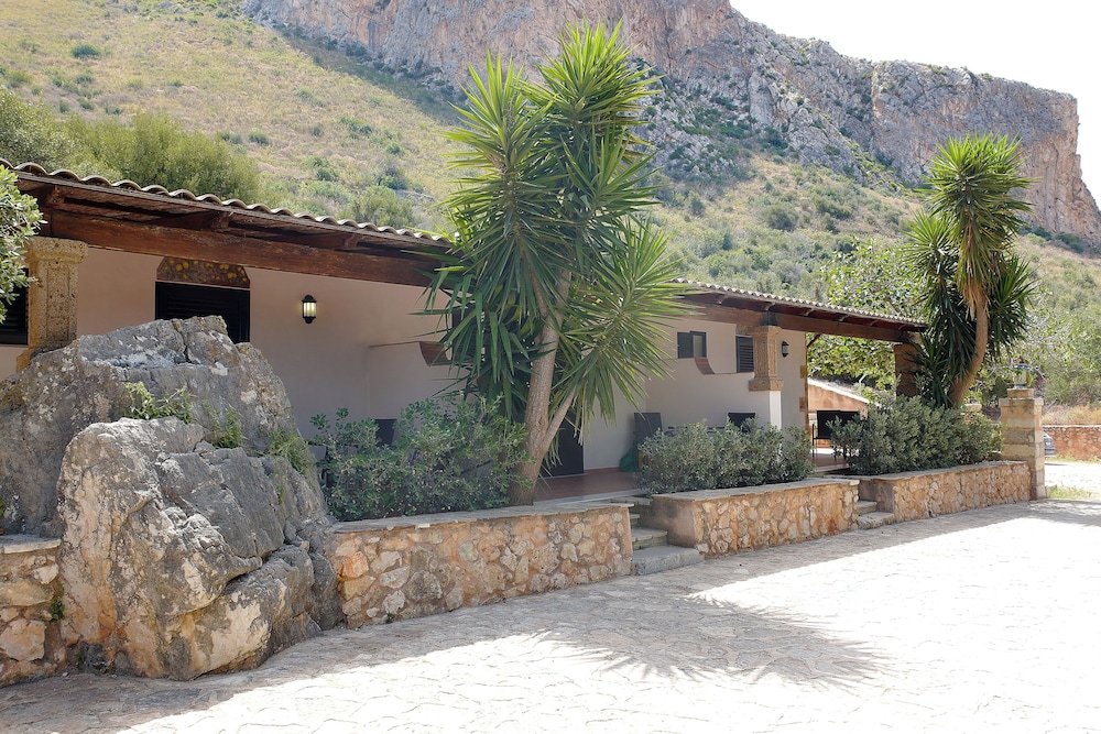 Cala Dell'arena 43/50