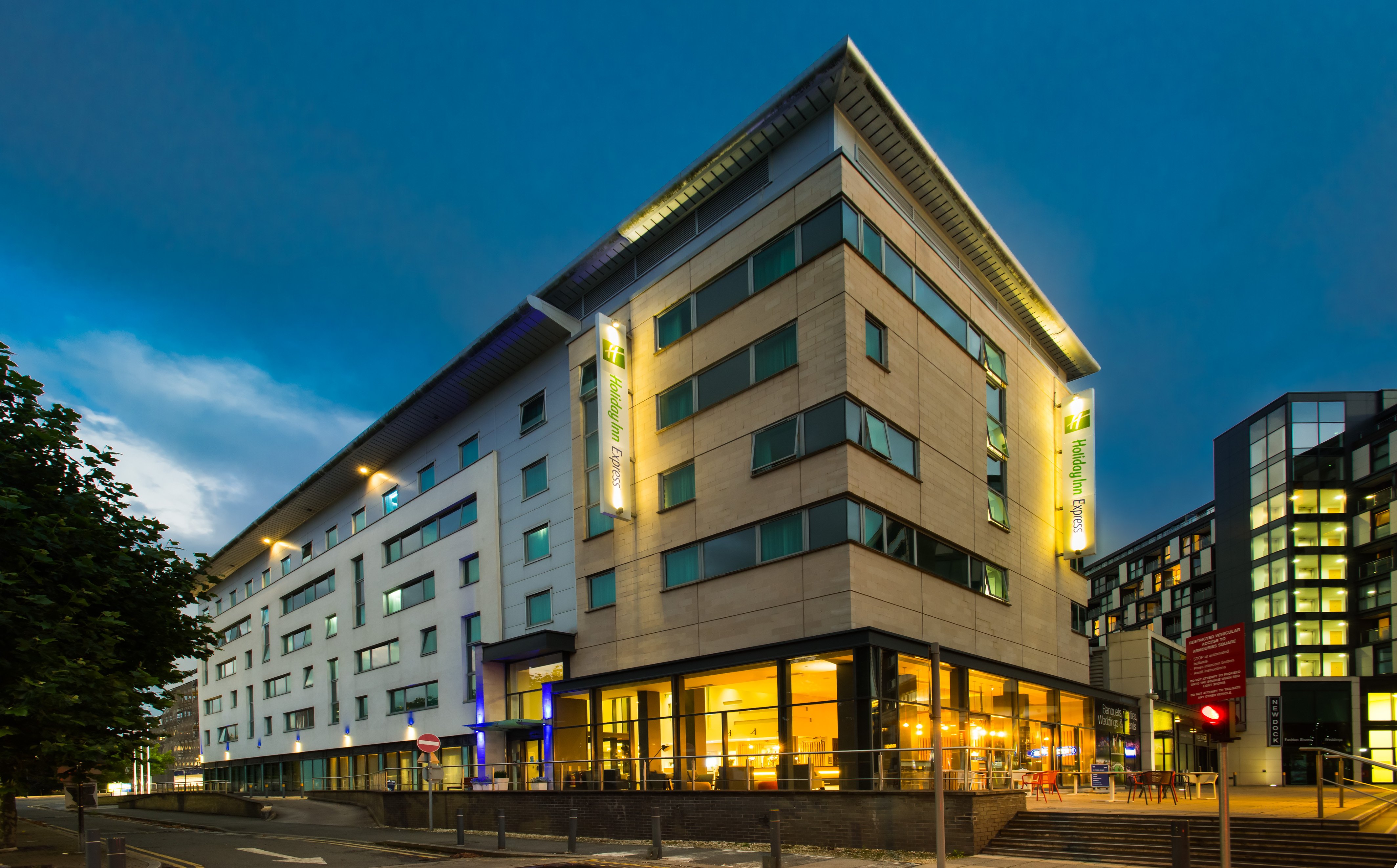 Holiday Inn Express Leeds City Centre Armouries 3/60