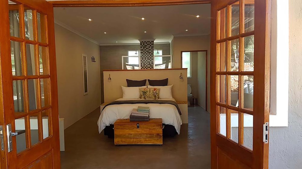 Rocky Hollow Farmstay 13/49