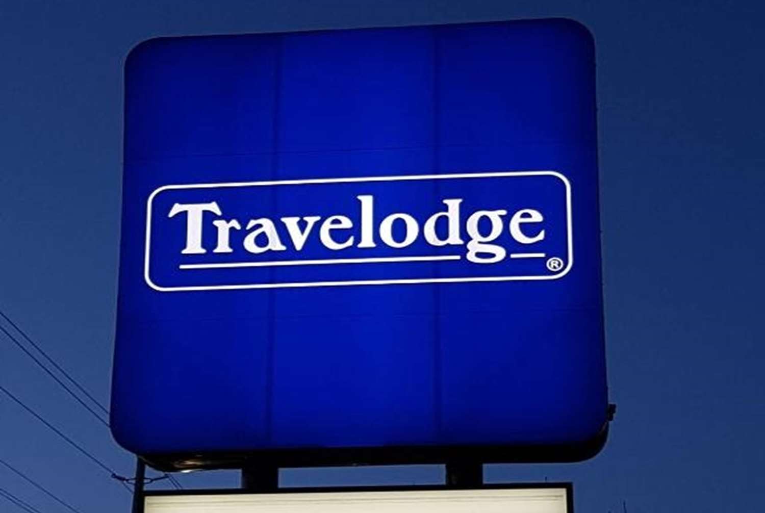 Travelodge By Wyndham Welland 7/16