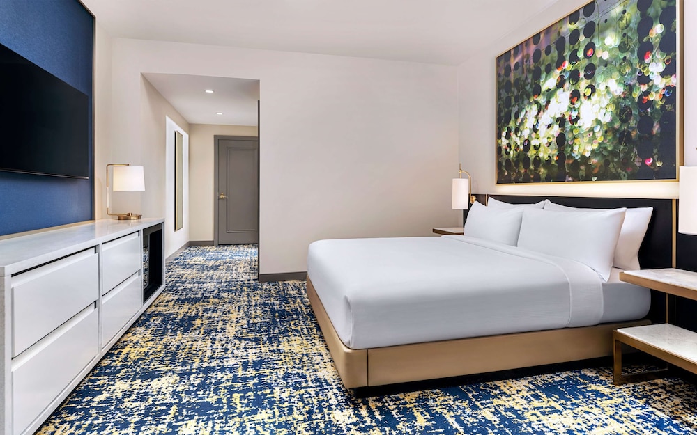 Las Vegas Hilton at Resorts World 23/78