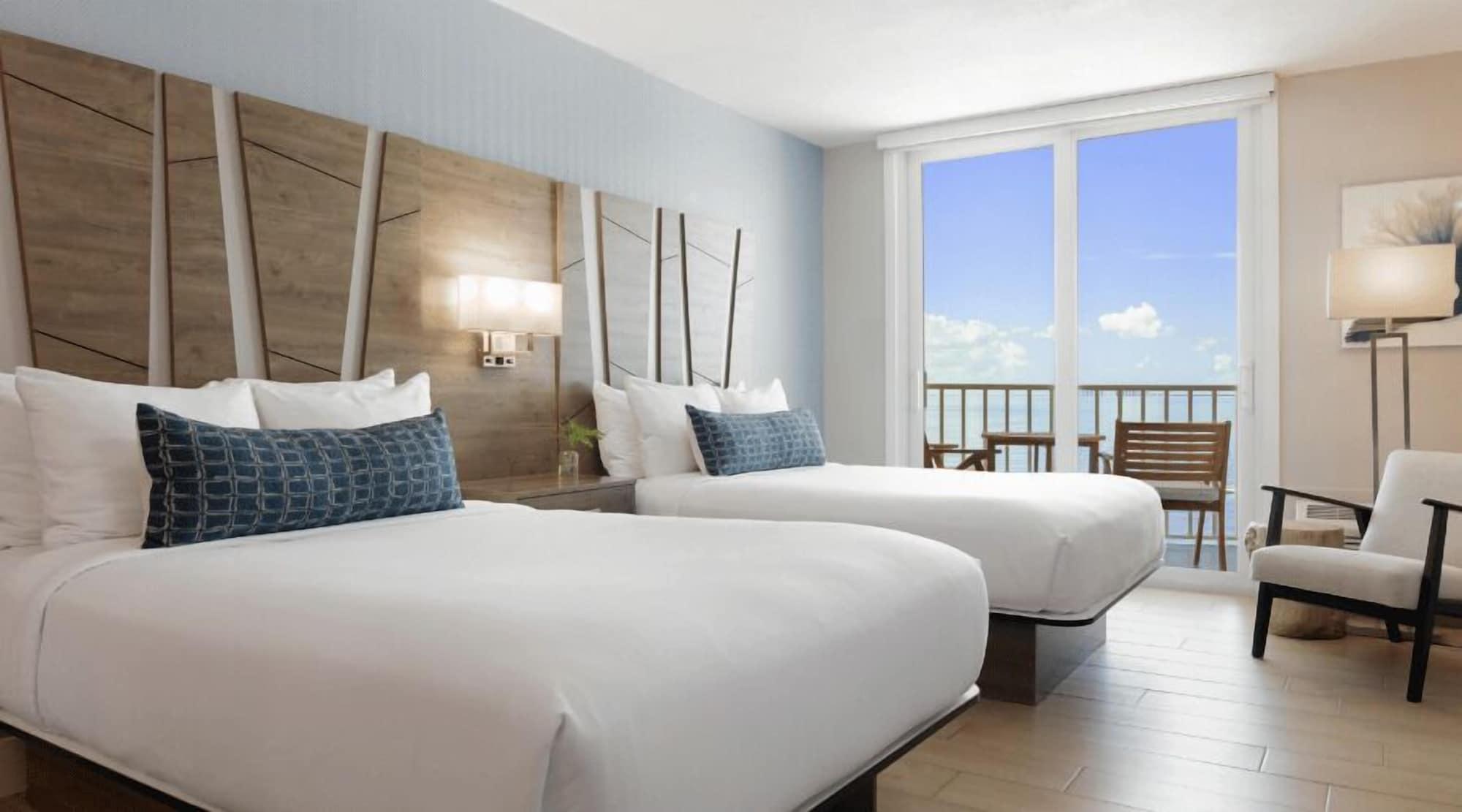 Premier, Junior Suite, Double Bed, Water Side