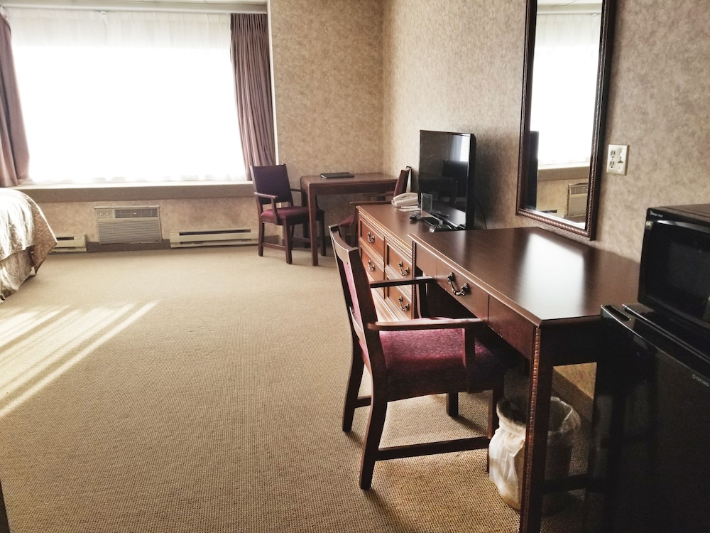 Alex Hotel and Suites Anchorage Airport 39/66