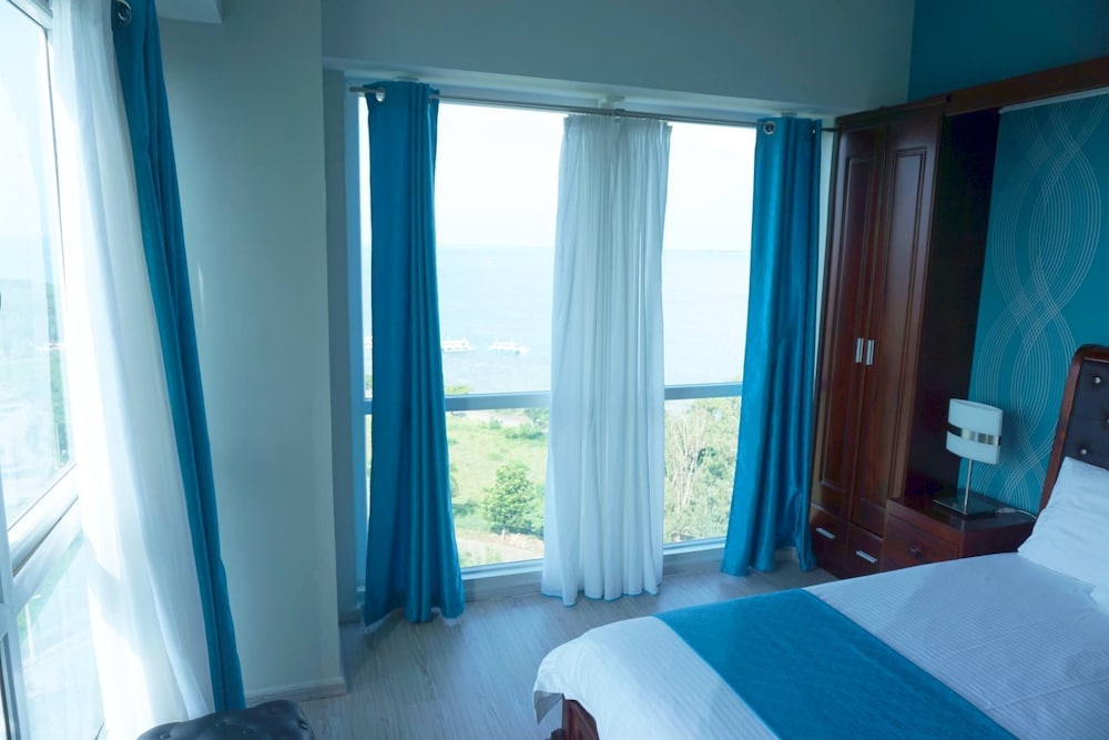 La Mirada Residences 35/87
