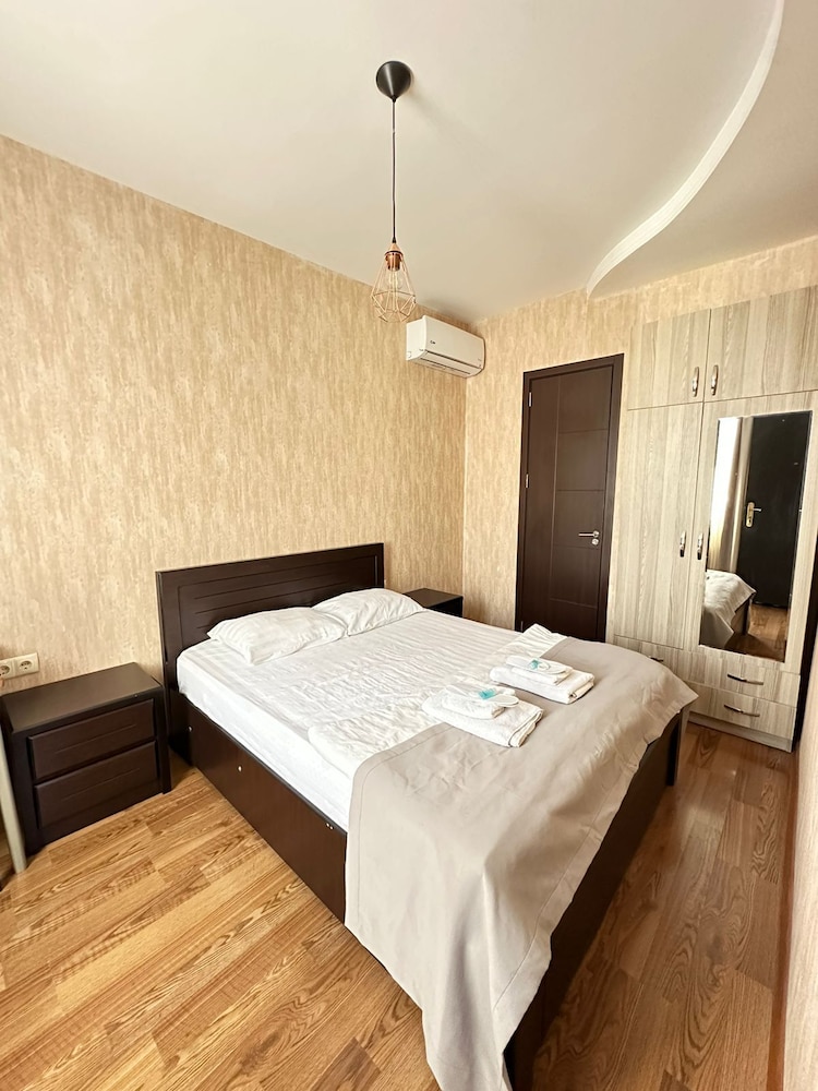 Piano Hotel 15/51