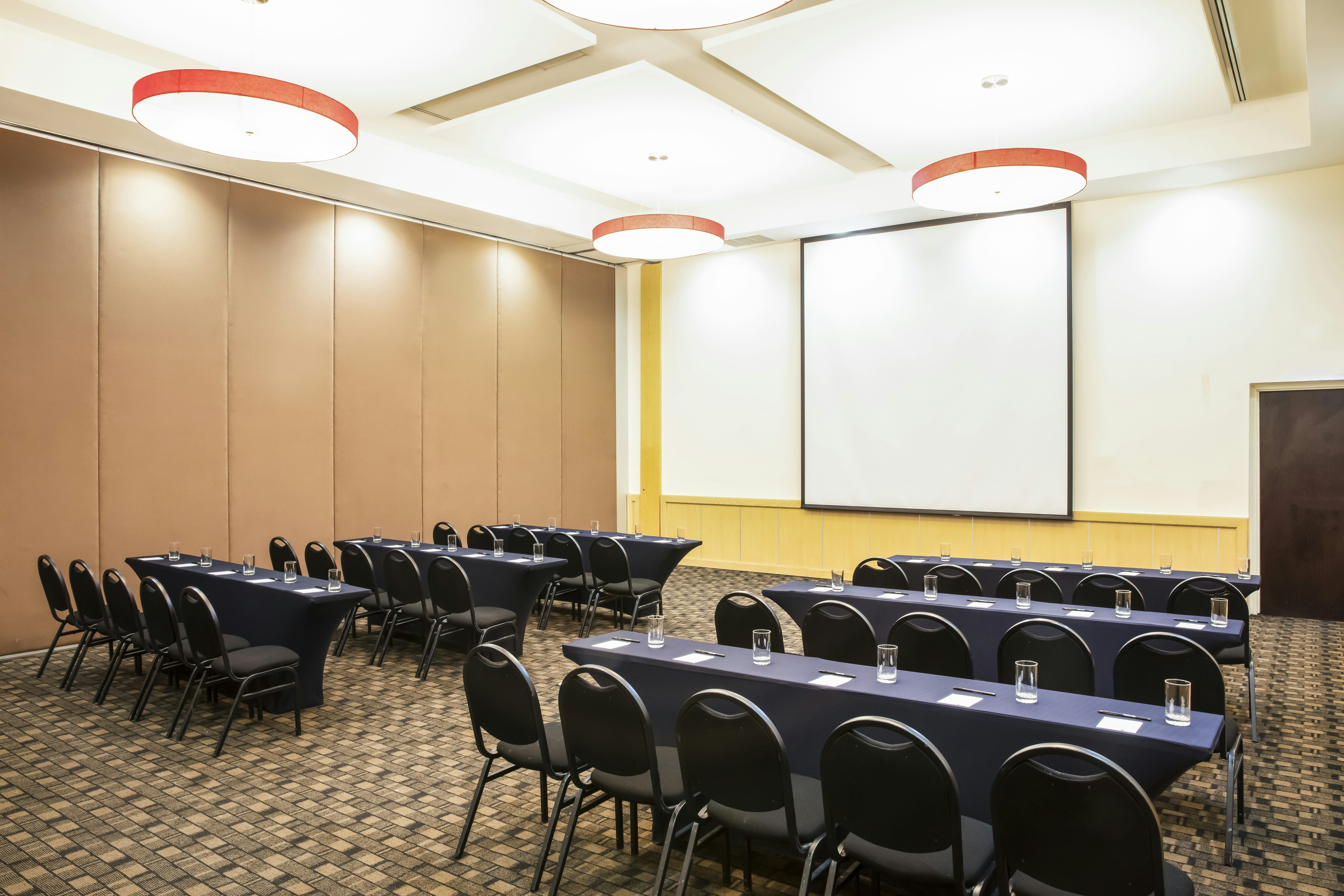 Fiesta Inn Zacatecas 40/50