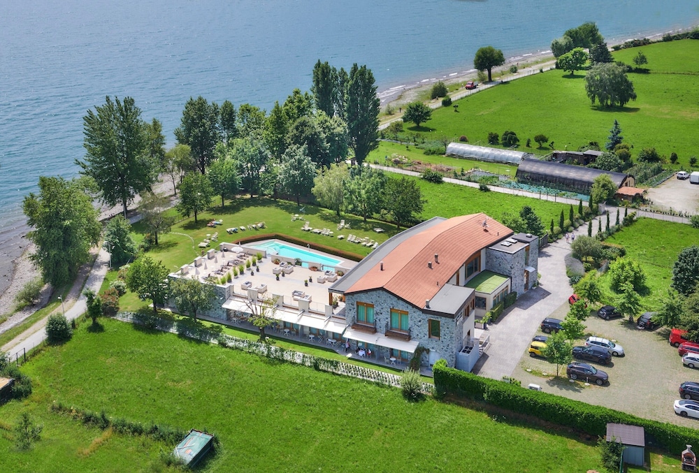 Tullio Hotel 41/47