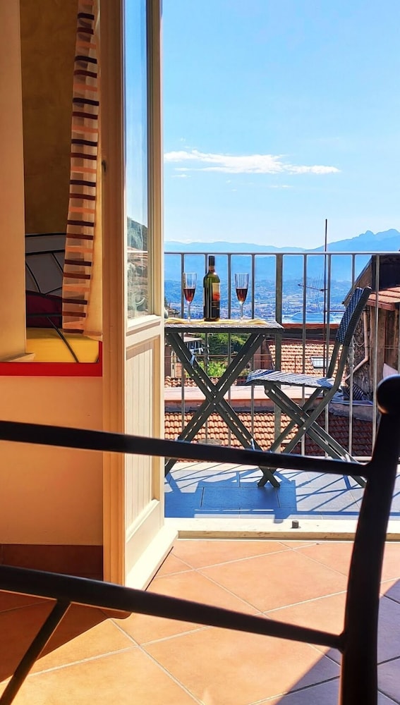 Pietra di Mare Guest House 32/55