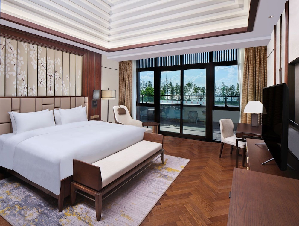 Hualuxe Suzhou Bay Hot Spring Resort 11/72