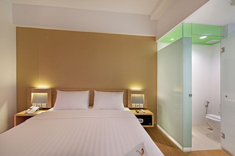 Whiz Prime Hotel Megamas Manado 16/42