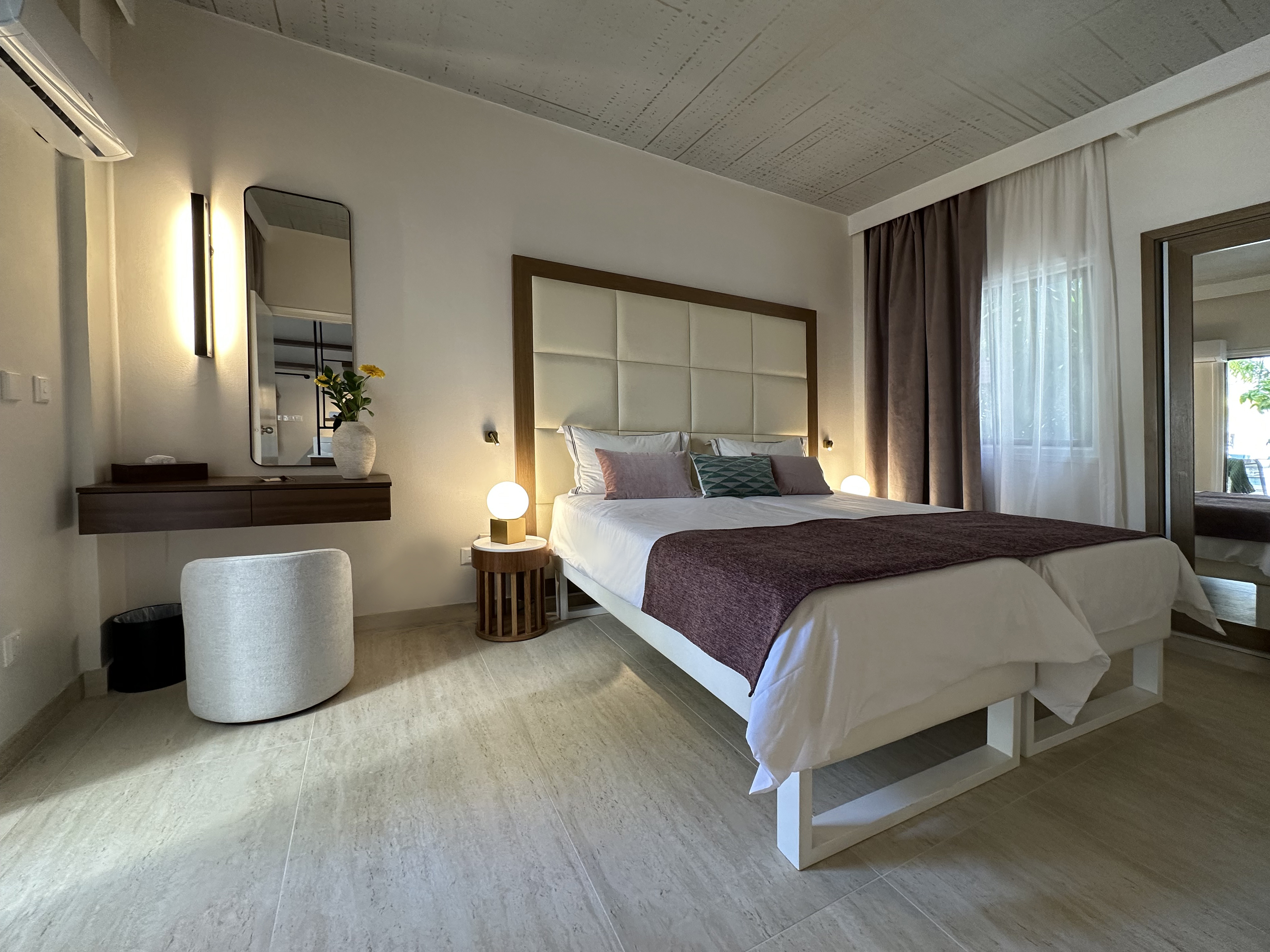Room at King Jason Paphos - Designed for Adults, PAPHOS