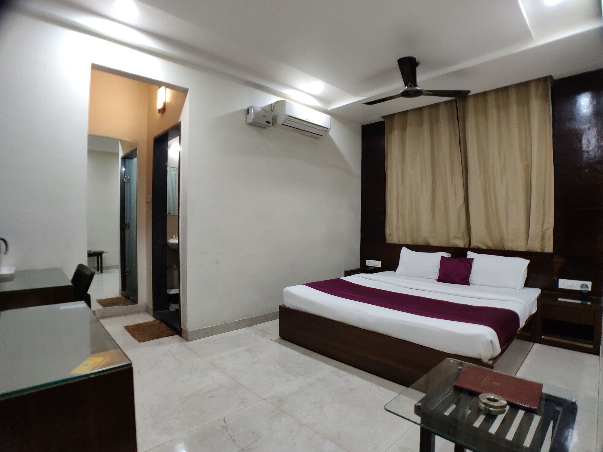 غرفة سوبيريور بسرير مزدوج، HOTEL TILAK 5/10