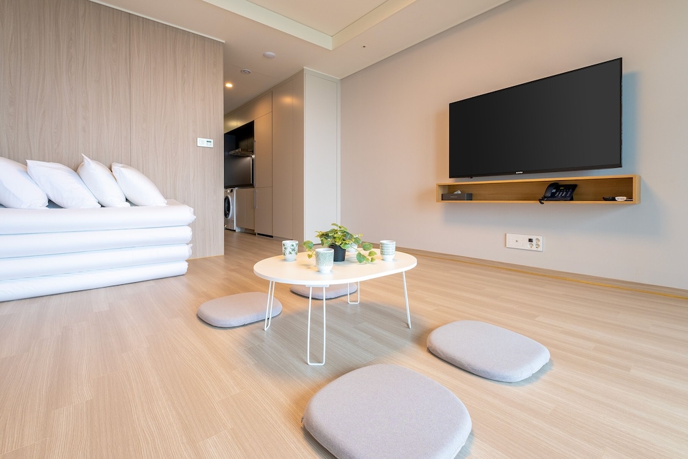 Sokcho I Park Suite Hotel and Resort 36/46