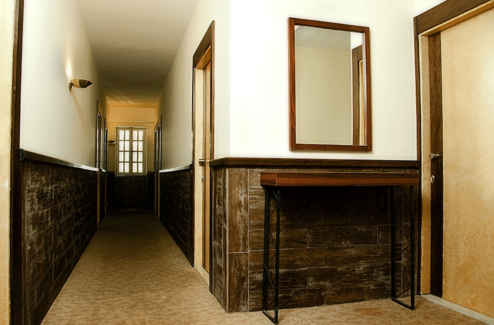 Marble Tower Hotel, Beirut photo4