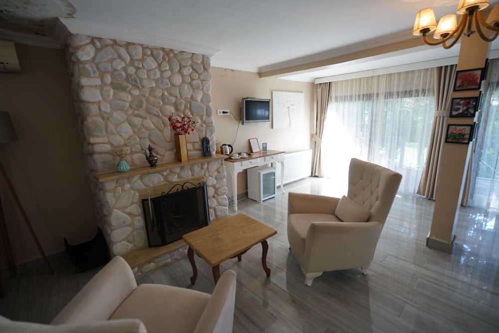 Alesta Butik Otel 20/36