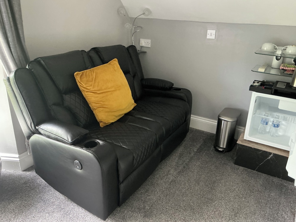 Cherrywood Lodge 27/50