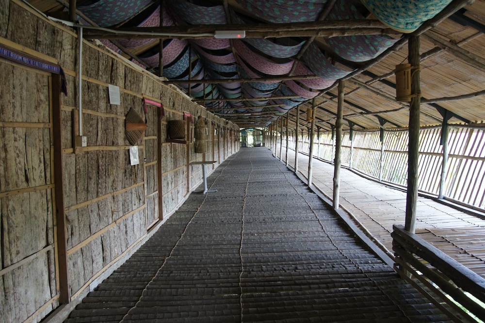 Sabah Tea Garden 40/70
