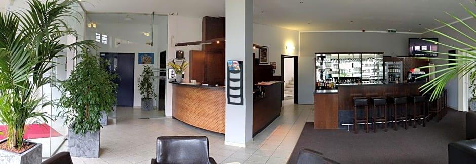 Lobby at SEDES HOTEL, BERLIN