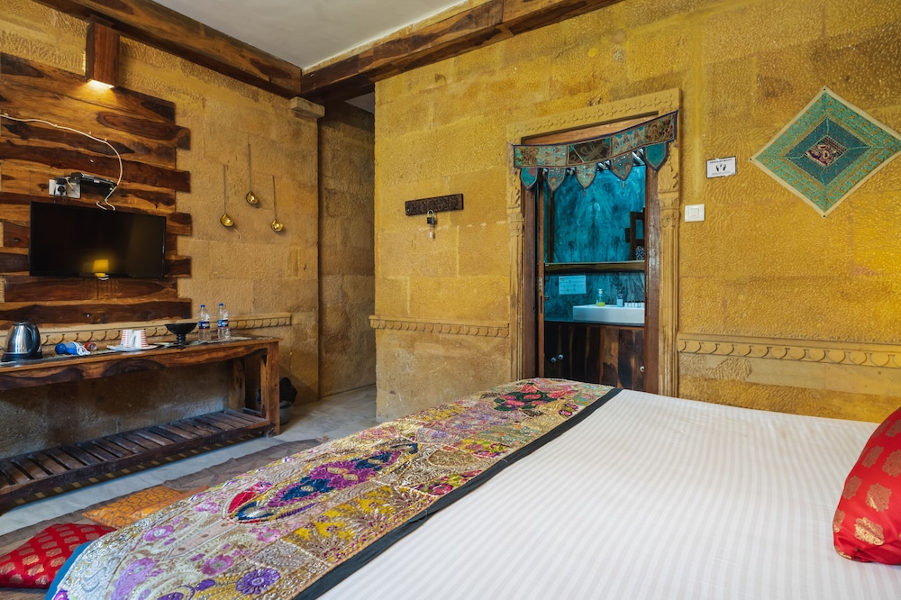 SUPERIOR, DOUBLE BED
