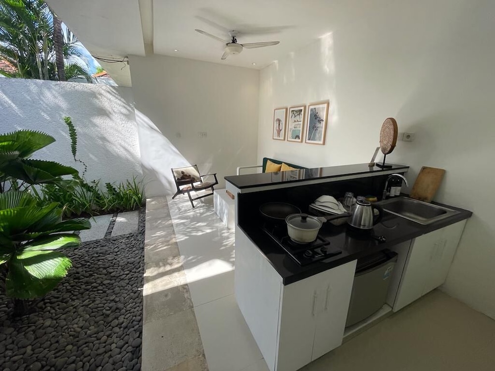La Belle Villa 49/50