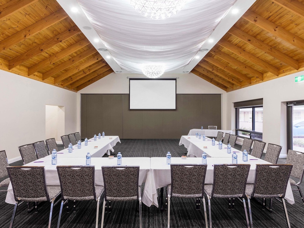 Mercure Goulburn 34/44