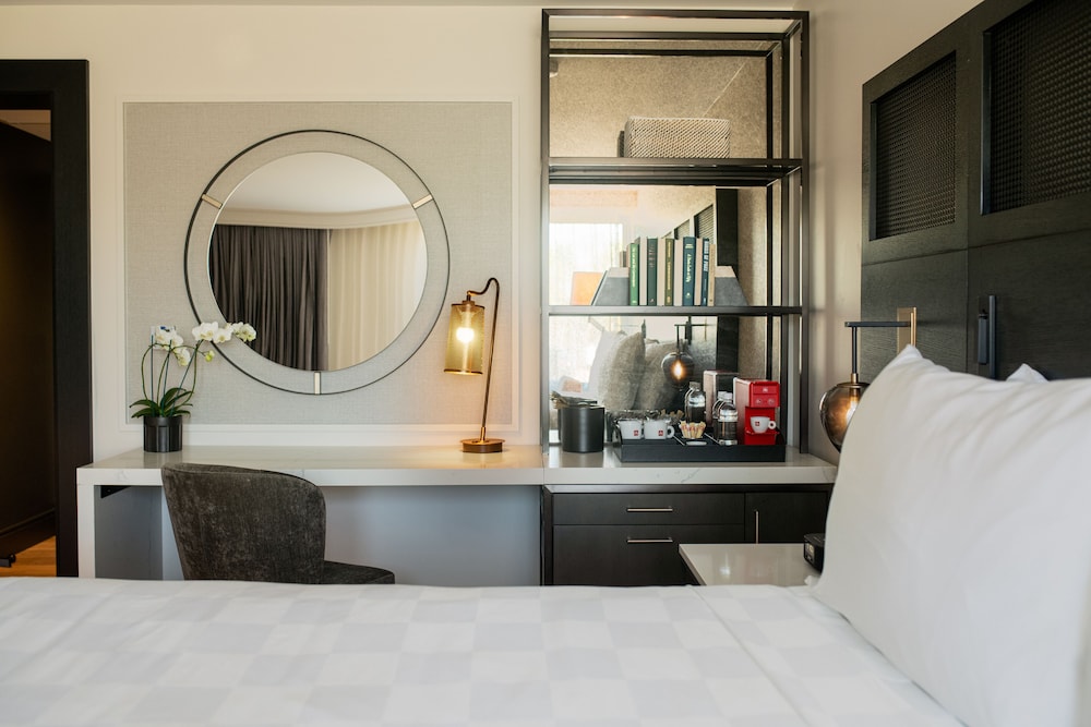Hotel Hartness 11/50