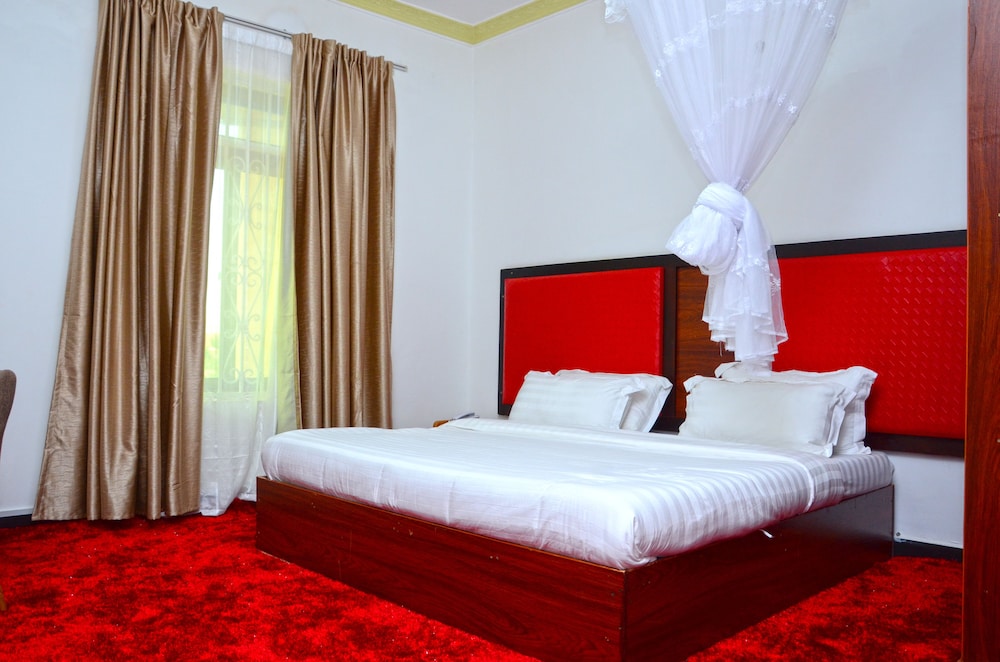 Dianwill Hotel 9/46