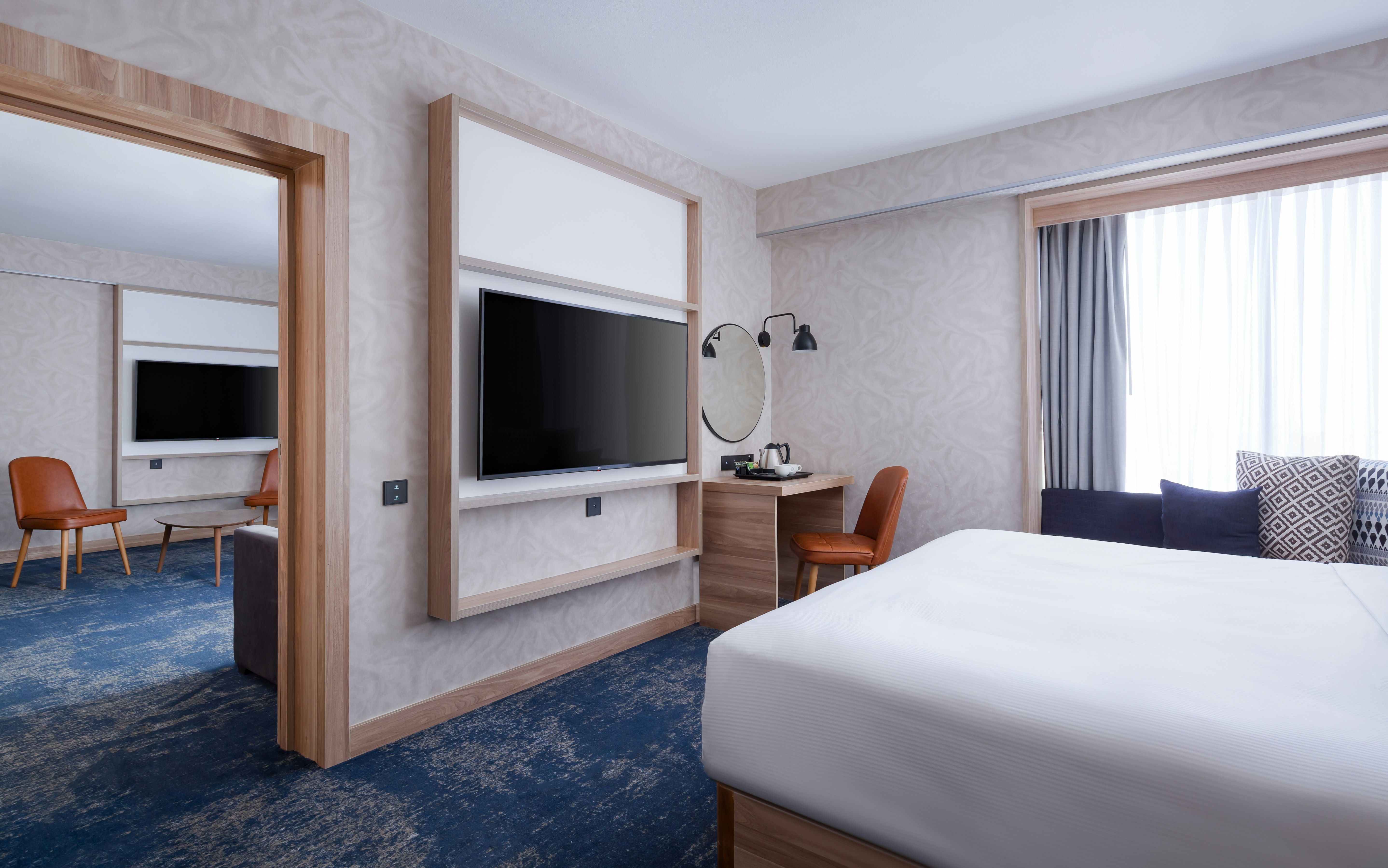 1 Bedroom, Suite, King Bed