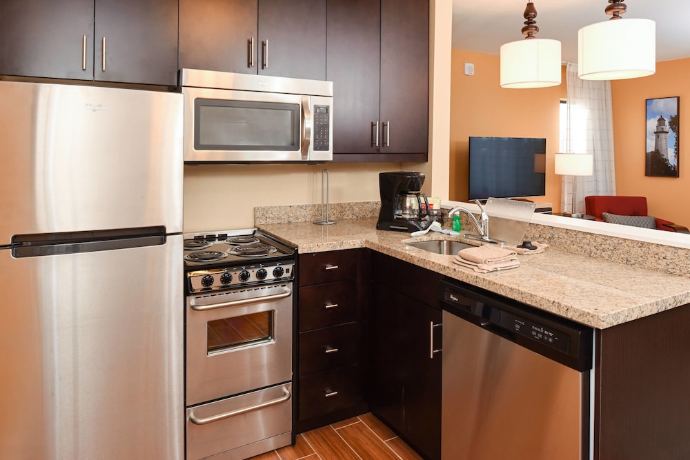 TownePlace Suites Detroit Commerce 35/40