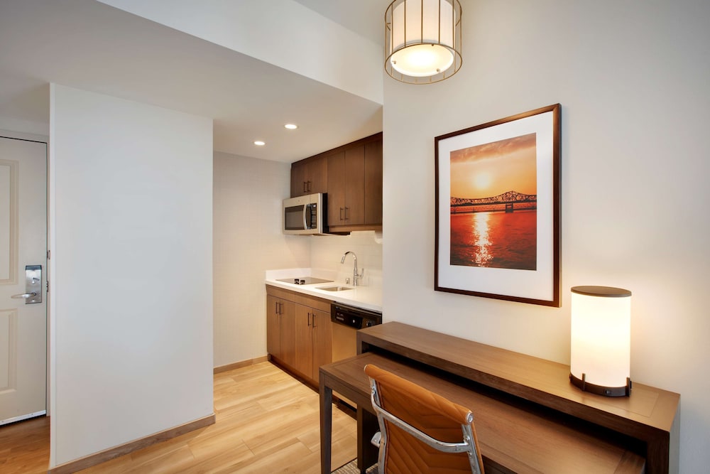 Homewood Suites By Hilton Louisville Downtown Ky 27/39