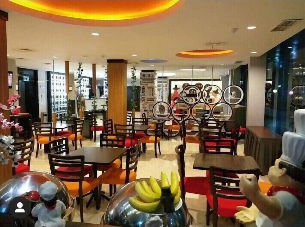 News Hotel Surabaya By Graha Pena Jawa Pos 47/50