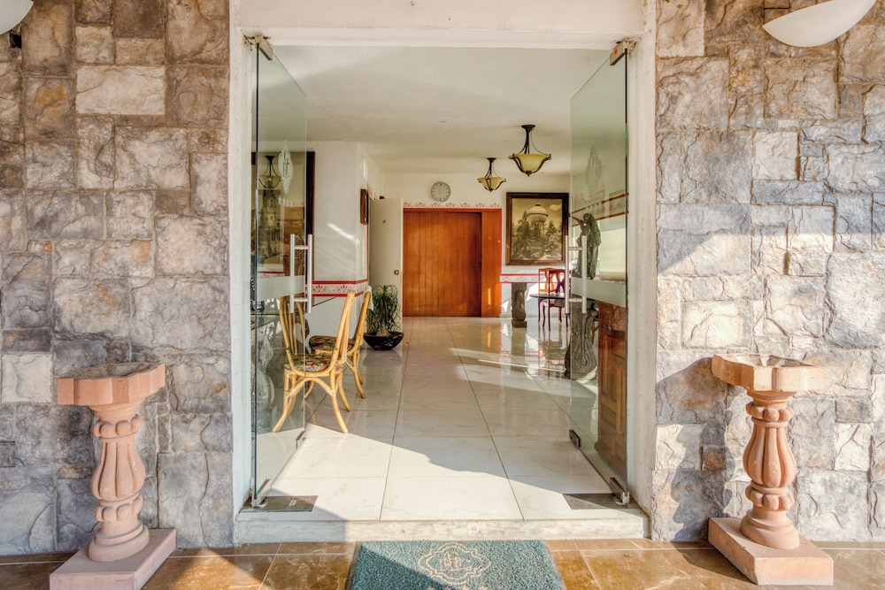 Capital O Gran Hotel Campestre 50/50