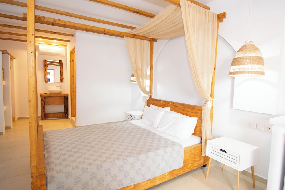Ov Suites 8/50