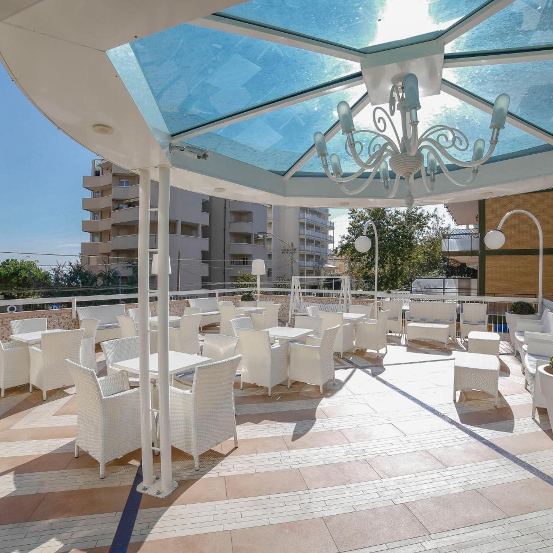 Hotel Soleblu 71/100