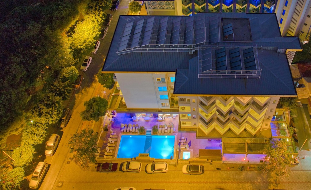 Hatipoglu Beach Hotel 9/66