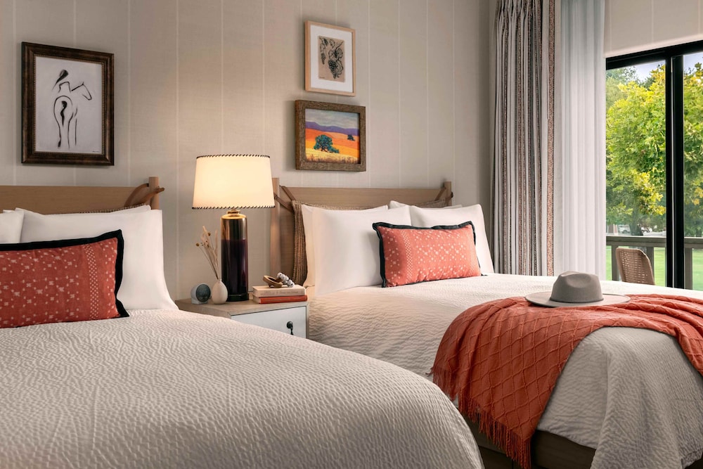 Park, Deluxe, 2 Double Beds