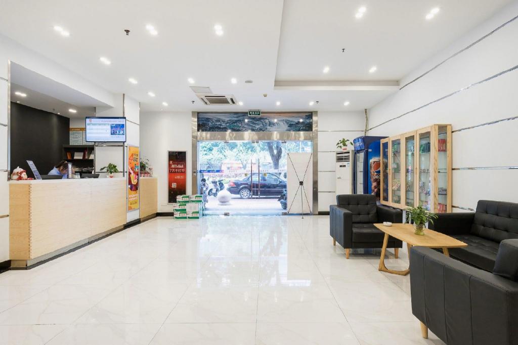 7 Days Inn (Fuzhou Tatou Road) 6/50