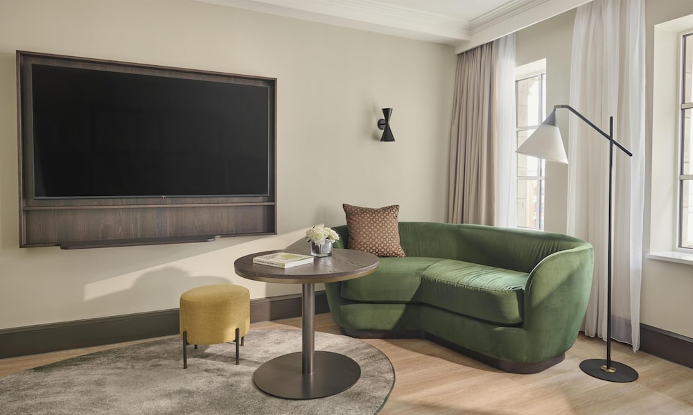 Hyatt Regency London Blackfriars 33/61