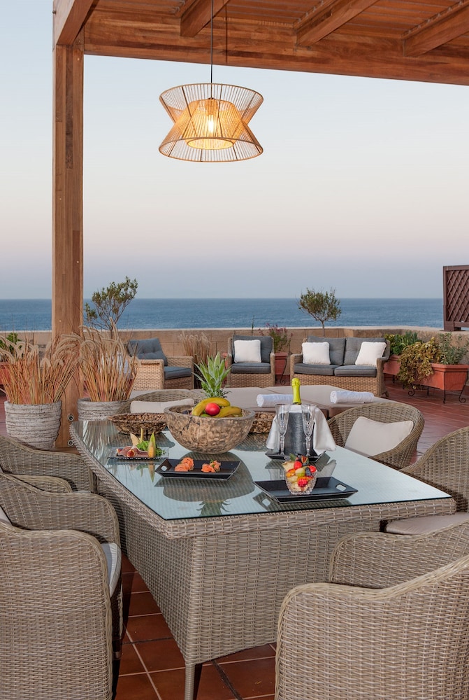 Grande Albergo Delle Rose 38/50