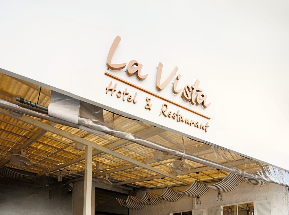 La Vista Patong Hotel 2/42