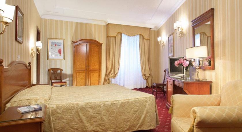 Hotel Sistina 11/33