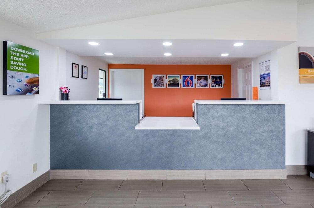 Motel6 Troutville, VA 9/54