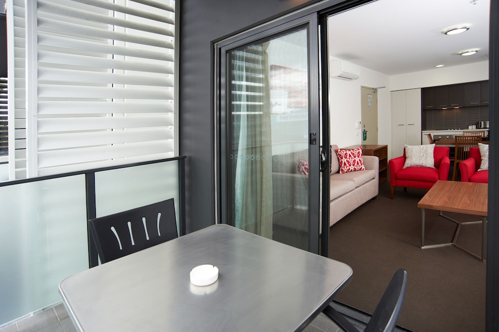 Quest Werribee 27/44