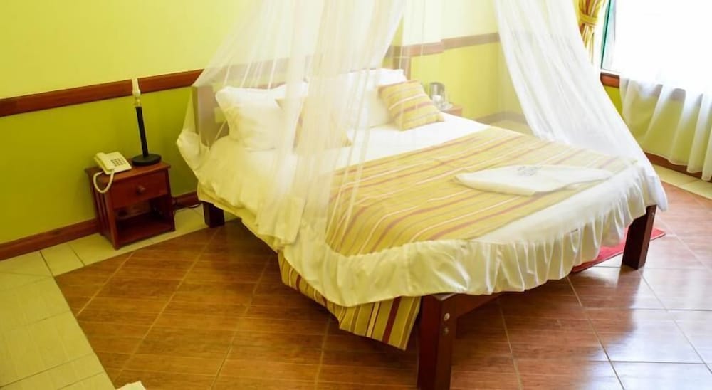 Ack Guesthouse Nairobi 10/33