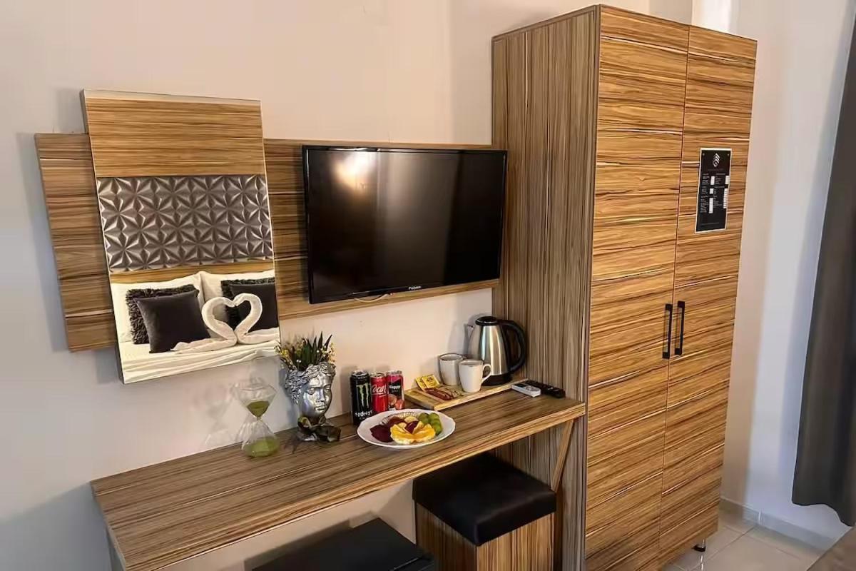 Royal Ezel Hotel 7/50