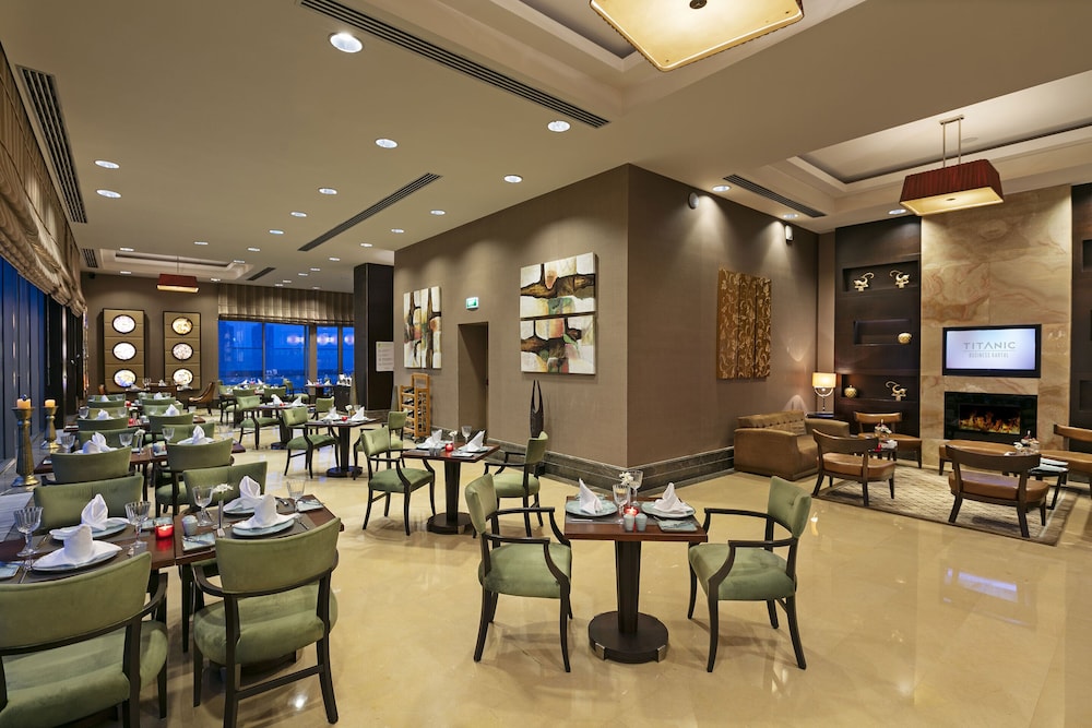 Titanic Business Kartal 42/50