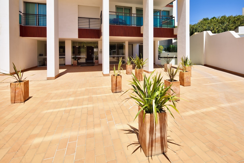 Villa Doris Suites 5/59